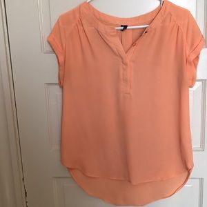 Woman’s Small Orange Top